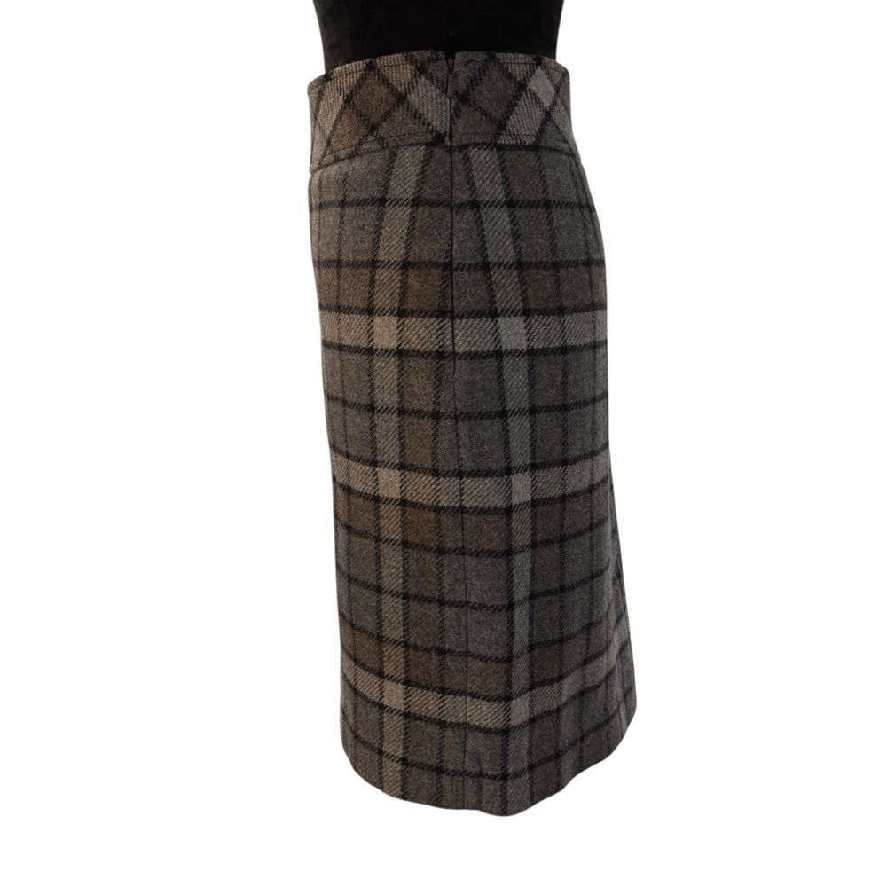 Vintage L.L.Bean Gray Plaid Skirt in Ladies Size 6R - Picture 5 of 7